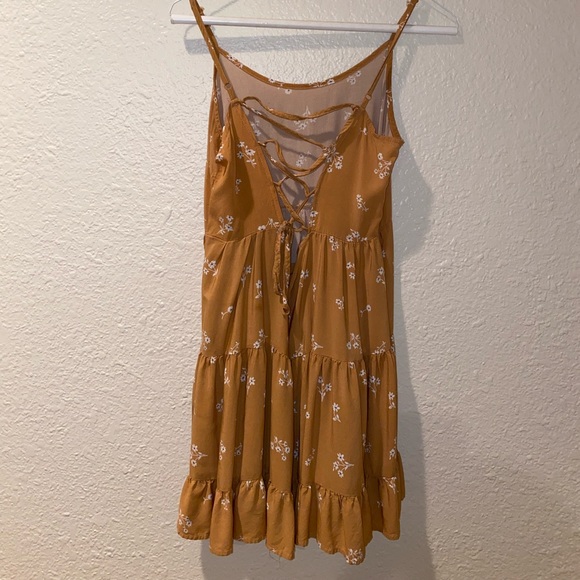 Pacsun/LA hearts tan, flower sun dress - Picture 2 of 4